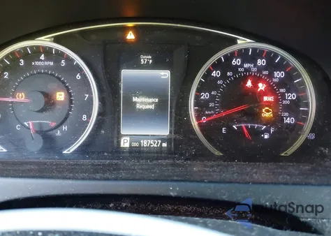 2017 Toyota Camry Se z USA, uszkodzony, nr VIN 4T1BF1FK1HU624105